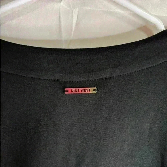 New with tags, womens size small Nine West wrap top/shirt, #B185 - Picture 4 of 8